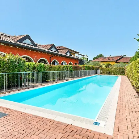 Mader Village Appartamento Desenzano del Garda